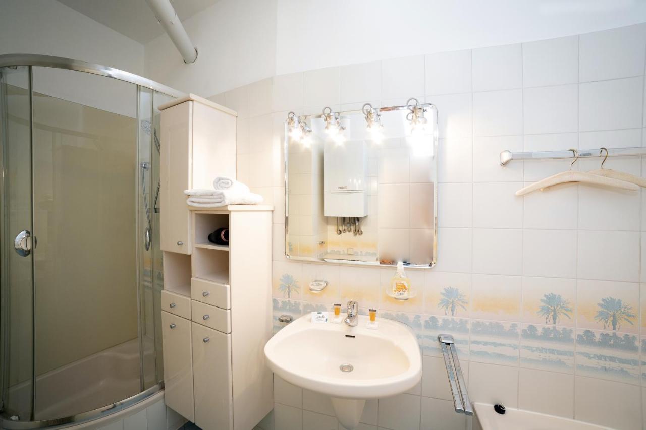 Ferienwohnung Hideaway Wahring Wien Exterior foto