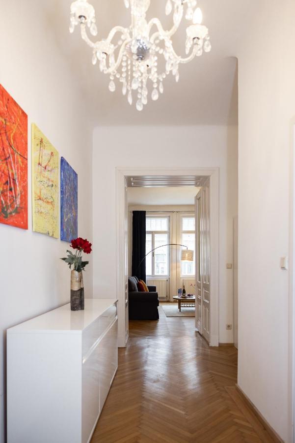 Ferienwohnung Hideaway Wahring Wien Exterior foto